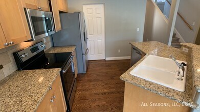 2707 W Pikes Peak Ave in Colorado Springs, CO - Building Photo - Building Photo
