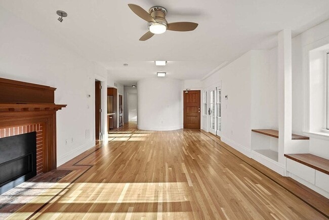 165 Winthrop Rd in Brookline, MA - Building Photo - Building Photo