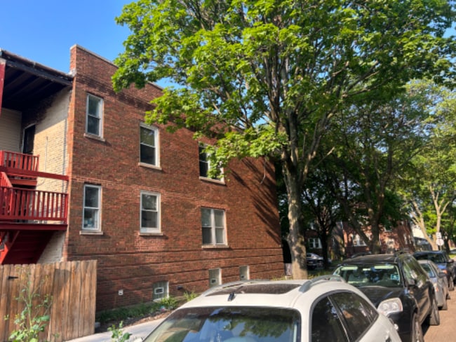 1657 N Linder Ave in Chicago, IL - Building Photo - Building Photo