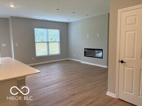 17458 Ebling Trl in Westfield, IN - Building Photo - Building Photo