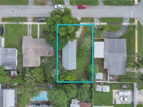 2005 NW 11th Ave in Fort Lauderdale, FL - Building Photo - Building Photo