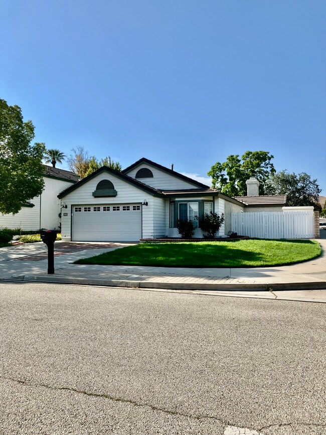2899 Thicket Pl in Simi Valley, CA - Building Photo - Building Photo