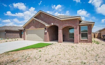 2103 Kirksey Ave in Lubbock, TX - Building Photo - Building Photo
