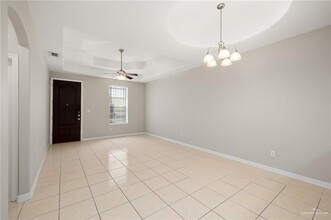3127 Scottland Dr, Unit 2 in Edinburg, TX - Building Photo - Building Photo