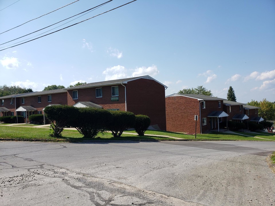 The Garden in Slippery Rock, PA - Building Photo