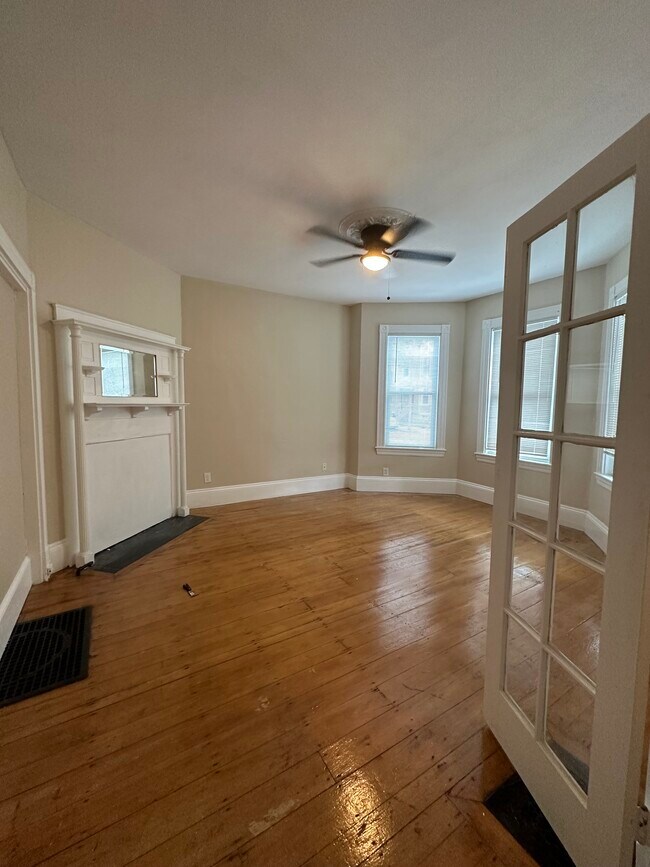 3243 Washington St, Unit #1 in Boston, MA - Building Photo - Building Photo