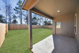 961 Garden Path Dr in Willis, TX - Building Photo - Building Photo