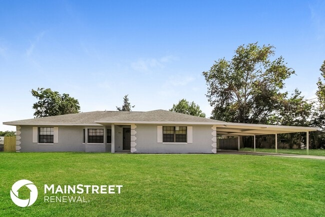 property at 1421 W Orion Cir