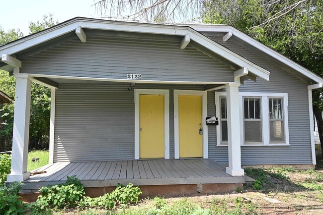 property at 2122 Yale Ave