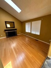 4348 190th Ave SE in Issaquah, WA - Building Photo - Building Photo