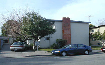 470 California St in Santa Clara, CA - Building Photo - Building Photo