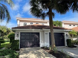 1945 Crestview Way in Naples, FL - Building Photo