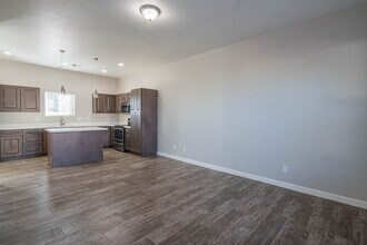 Citrus on 37th Street in Phoenix, AZ - Building Photo - Building Photo