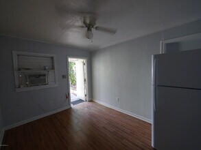 1456 Belmonte Ave in Jacksonville, FL - Building Photo - Building Photo