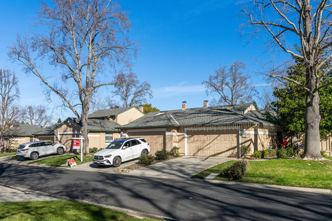 Bancroft Village in Walnut Creek, CA - Building Photo - Building Photo