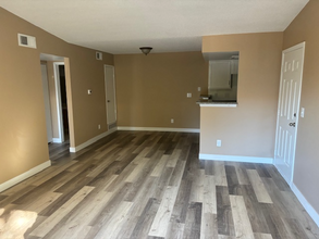 922 S Walden St in Aurora, CO - Building Photo - Building Photo