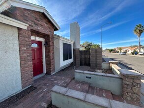 2652 N Sericin Cir in Mesa, AZ - Building Photo - Building Photo