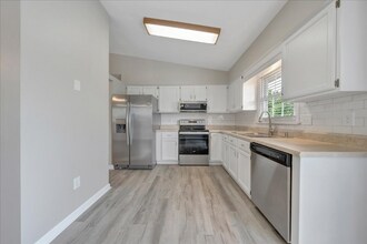 165 N Rome Dr in Roanoke, VA - Building Photo - Building Photo