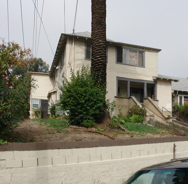 1133 Mohawk St in Los Angeles, CA - Building Photo - Building Photo