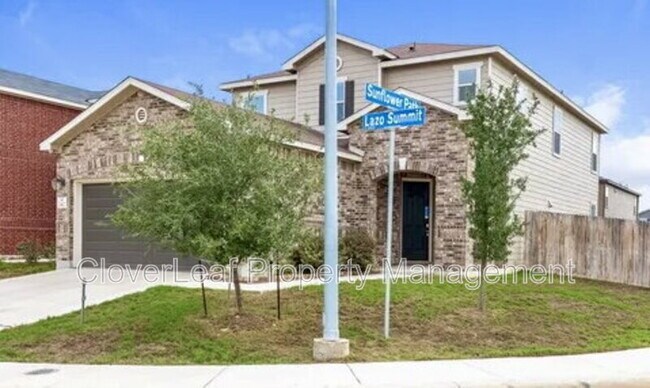 2412 Lazo Smt in San Antonio, TX - Building Photo - Building Photo