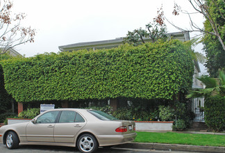 145 S Camden Dr in Beverly Hills, CA - Building Photo - Building Photo