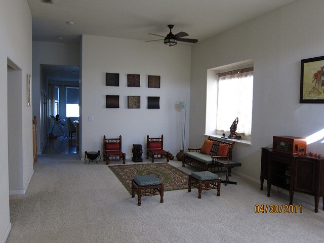 3372 Corvina Dr in Folsom, CA - Foto de edificio