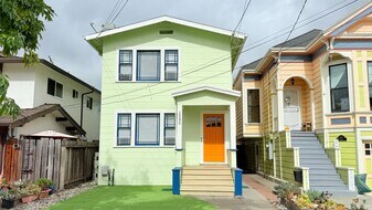 1235 Broadway in Alameda, CA - Building Photo