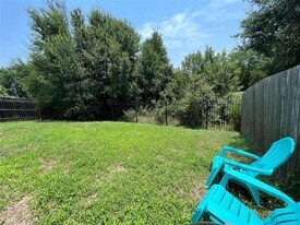 5717 Levenwood Ln in Austin, TX - Building Photo
