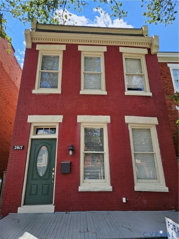 property at 2817 E Grace St