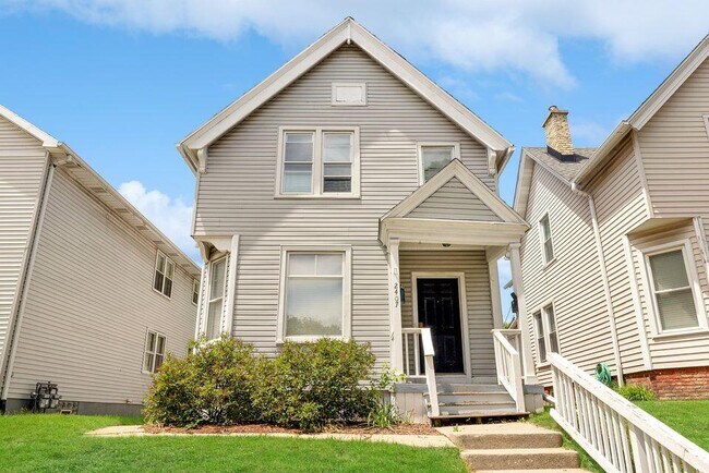 property at 2407 N Oakland Ave