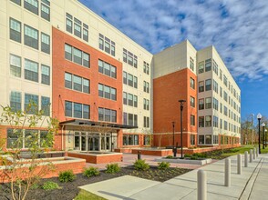 Ingram Manor Apartments in Pikesville, MD - Building Photo - Building Photo