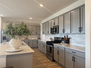 5724 Knox Lndg Dr in Rosenberg, TX - Building Photo - Building Photo