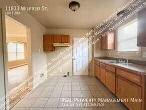 11833 Wilfred St in Detroit, MI - Building Photo - Building Photo