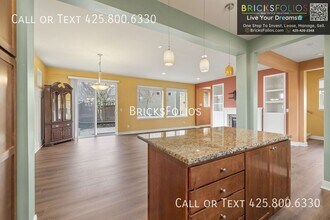 18304 36 Ave SE in Bothell, WA - Building Photo - Building Photo