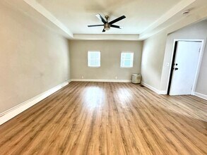 1709 N Maplewood Ave in Chicago, IL - Building Photo - Building Photo