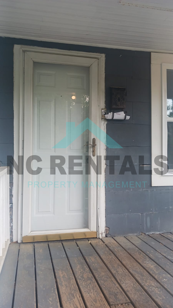 property at 1409 Underwood Ave