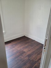 1608 W Lincoln Ave, Unit 4 in Milwaukee, WI - Building Photo - Building Photo