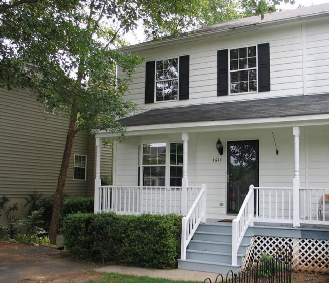 property at 4644 Briarwood Dr