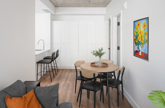 ALMA @ Shaughnessy Village in Montréal, QC - Building Photo - Building Photo