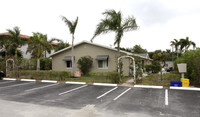 1211 NE 8th Ave in Delray Beach, FL - Foto de edificio - Building Photo