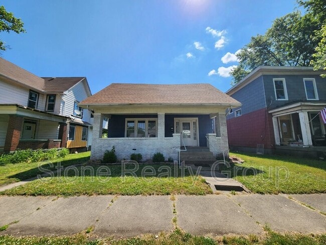 property at 1426 S 9th St