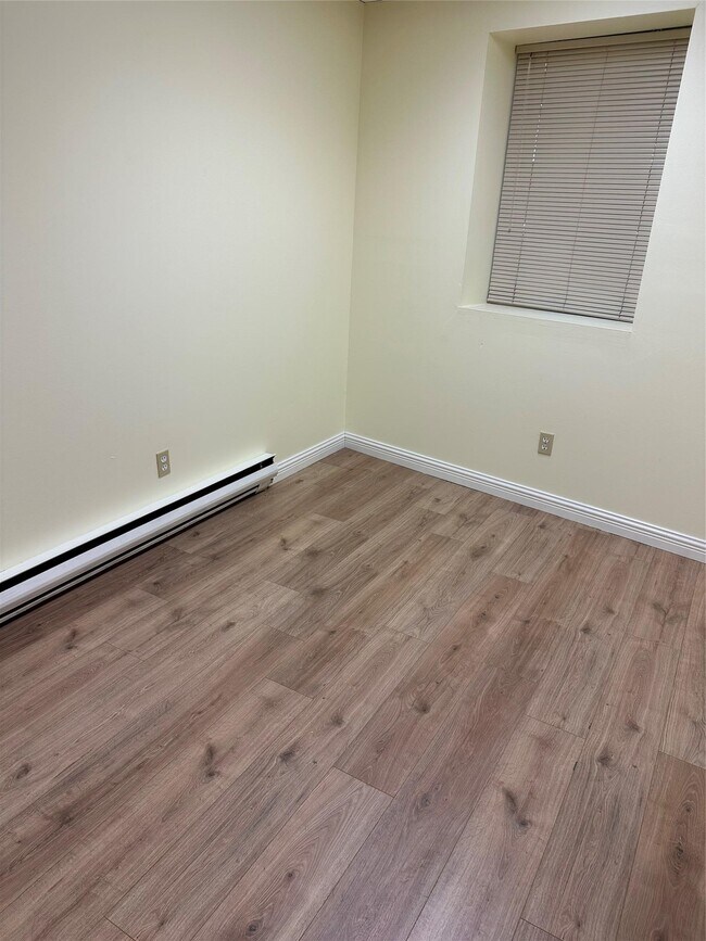 5000 Hempstead Tpke in Farmingdale, NY - Building Photo - Building Photo