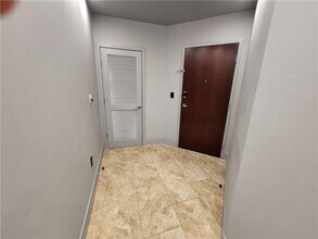 400 W Peachtree St NW in Atlanta, GA - Building Photo - Building Photo