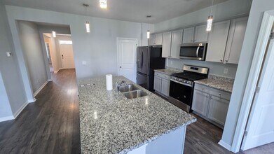 506 Hogwart Ln in Little River, SC - Building Photo - Building Photo