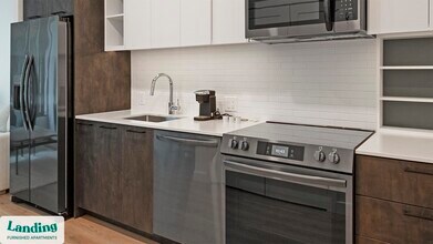 632 Howard Rd SE in Washington, DC - Building Photo - Building Photo