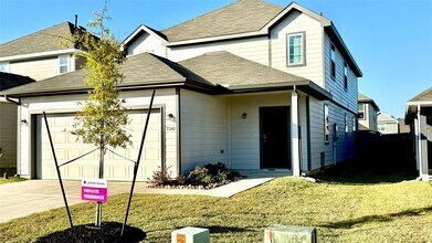 2340 Mooneye Ct in Shenandoah, TX - Building Photo - Building Photo
