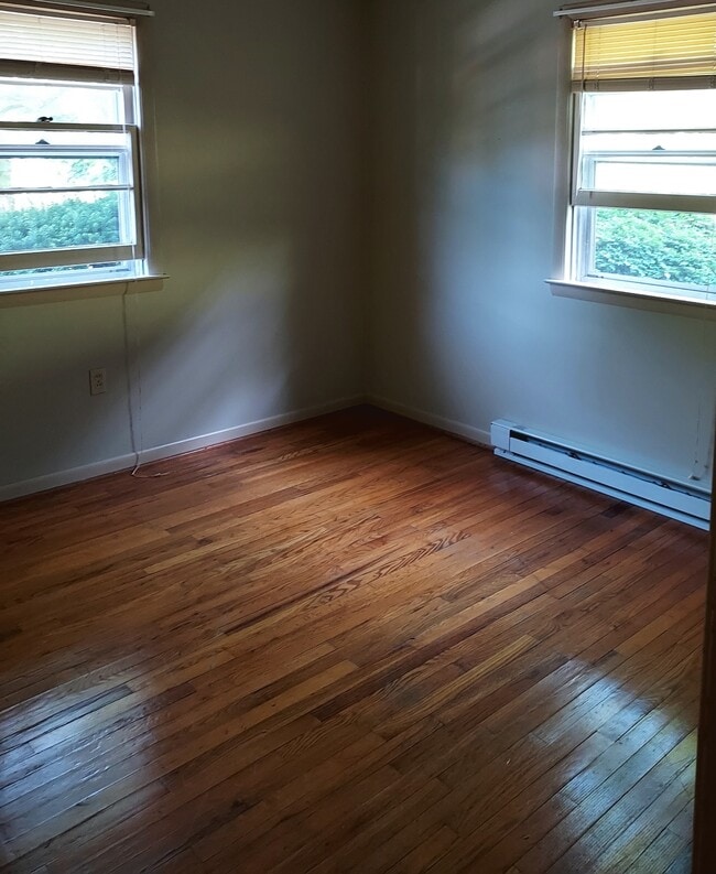 439 Betsy Bell Rd, Unit 3 in Staunton, VA - Building Photo - Building Photo