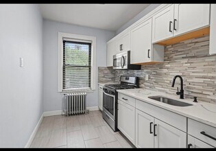 117 Kensington Ave in Jersey City, NJ - Building Photo - Building Photo