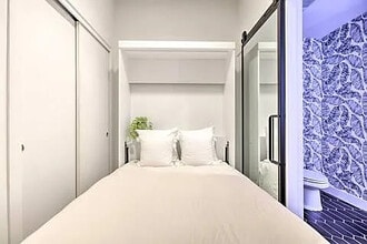 2530 Lawrence St, Unit A-302 in Denver, CO - Building Photo - Building Photo