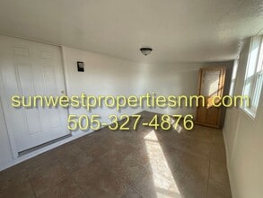 907 Sategna Ln in Bloomfield, NM - Building Photo - Building Photo